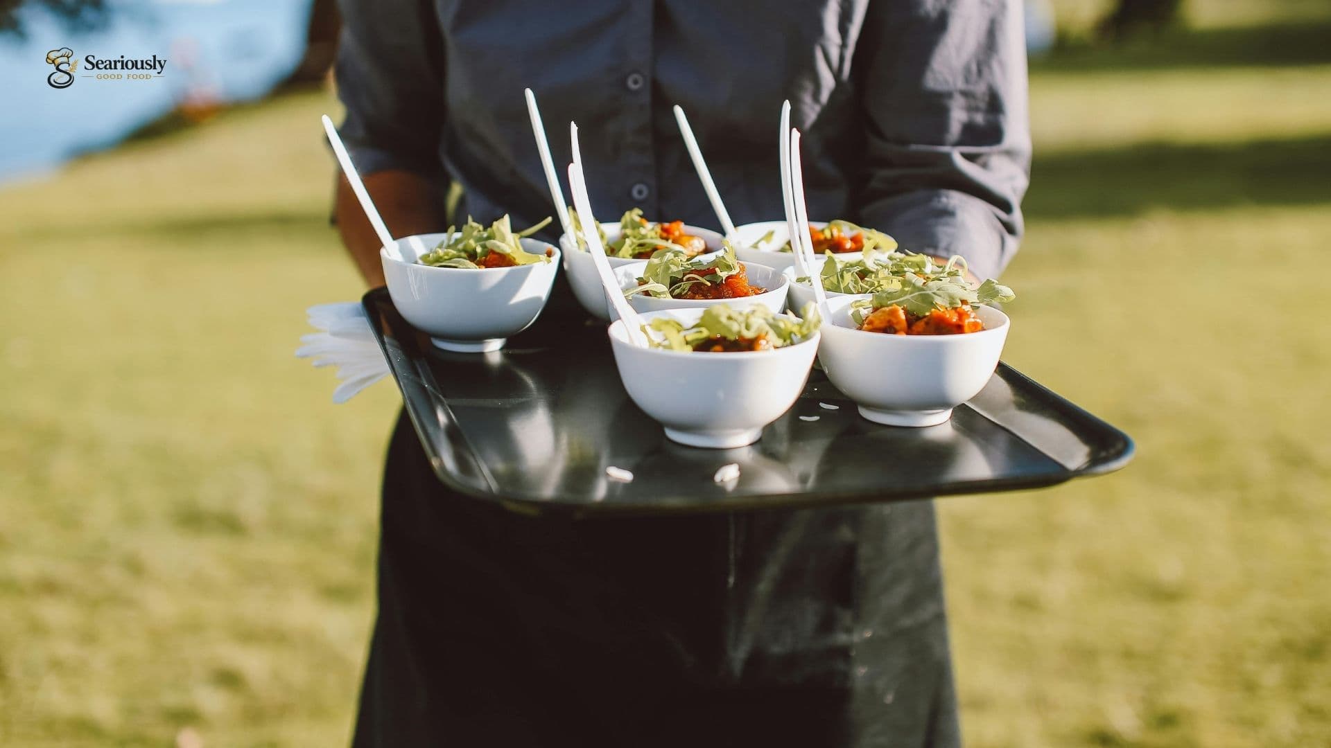 Outdoor appetizer service